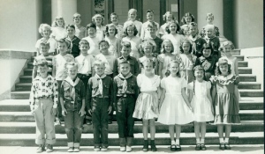 Class photo sometime in the 1950's.